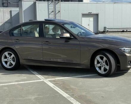 Коричневий БМВ 3 Серія, об'ємом двигуна 2 л та пробігом 41 тис. км за 13900 $, фото 4 на Automoto.ua