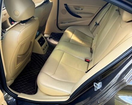 Коричневый БМВ 3 Серия, объемом двигателя 2 л и пробегом 155 тыс. км за 12300 $, фото 6 на Automoto.ua