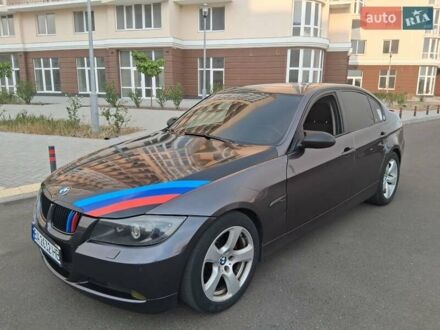 БМВ 3 Серия 2005 в Николаеве на Automoto.ua Коричневый БМВ 3 Серия, объемом двигателя 2.5 л и пробегом 296 тыс. км за 7500 $, фото 1 на Automoto.ua