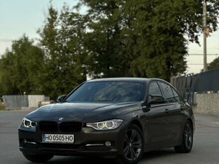 Коричневый БМВ 3 Серия, объемом двигателя 2 л и пробегом 270 тыс. км за 15555 $, фото 1 на Automoto.ua