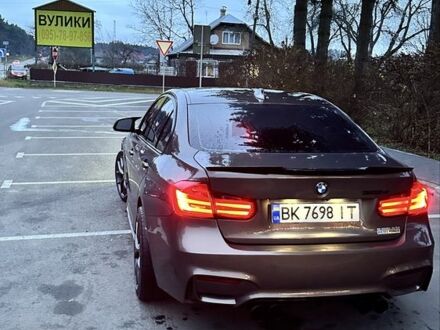 Коричневый БМВ 3 Серия, объемом двигателя 2 л и пробегом 300 тыс. км за 13800 $, фото 1 на Automoto.ua