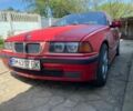 Красный БМВ 3 Серия, объемом двигателя 1.8 л и пробегом 295 тыс. км за 2500 $, фото 1 на Automoto.ua