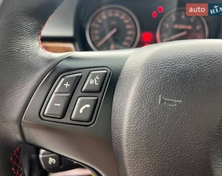 Червоний БМВ 3 Серія, об'ємом двигуна 2.98 л та пробігом 143 тис. км за 15900 $, фото 12 на Automoto.ua