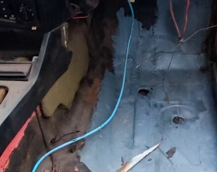 Червоний БМВ 3 Серія, об'ємом двигуна 0 л та пробігом 2 тис. км за 1500 $, фото 5 на Automoto.ua