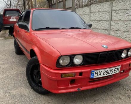 Красный БМВ 3 Серия, объемом двигателя 1.8 л и пробегом 180 тыс. км за 2300 $, фото 3 на Automoto.ua