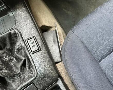 Красный БМВ 3 Серия, объемом двигателя 1.99 л и пробегом 3 тыс. км за 4700 $, фото 5 на Automoto.ua