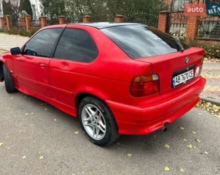 Красный БМВ 3 Серия, объемом двигателя 1.6 л и пробегом 280 тыс. км за 1850 $, фото 3 на Automoto.ua