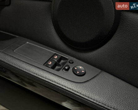 Красный БМВ 3 Серия, объемом двигателя 3 л и пробегом 94 тыс. км за 11000 $, фото 39 на Automoto.ua