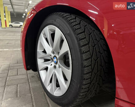 Красный БМВ 3 Серия, объемом двигателя 3 л и пробегом 94 тыс. км за 11000 $, фото 42 на Automoto.ua