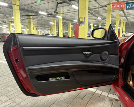 Красный БМВ 3 Серия, объемом двигателя 3 л и пробегом 94 тыс. км за 11000 $, фото 18 на Automoto.ua