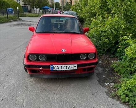 Красный БМВ 3 Серия, объемом двигателя 1.8 л и пробегом 200 тыс. км за 1300 $, фото 4 на Automoto.ua