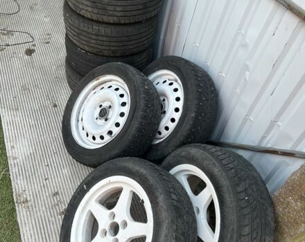 Червоний БМВ 3 Серія, об'ємом двигуна 2 л та пробігом 294 тис. км за 1500 $, фото 4 на Automoto.ua