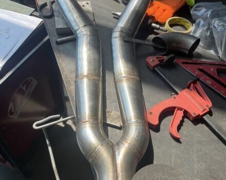 Красный БМВ 3 Серия, объемом двигателя 1.8 л и пробегом 100 тыс. км за 9500 $, фото 6 на Automoto.ua