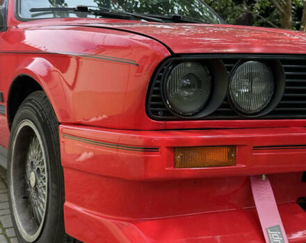 Червоний БМВ 3 Серія, об'ємом двигуна 1.8 л та пробігом 389 тис. км за 3950 $, фото 10 на Automoto.ua