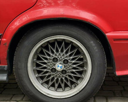 Червоний БМВ 3 Серія, об'ємом двигуна 1.8 л та пробігом 389 тис. км за 3950 $, фото 8 на Automoto.ua