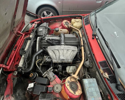 Червоний БМВ 3 Серія, об'ємом двигуна 2.4 л та пробігом 300 тис. км за 2100 $, фото 8 на Automoto.ua