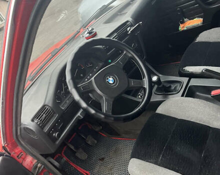 Червоний БМВ 3 Серія, об'ємом двигуна 2.4 л та пробігом 300 тис. км за 2100 $, фото 13 на Automoto.ua