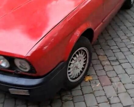 Красный БМВ 3 Серия, объемом двигателя 2 л и пробегом 1000 тыс. км за 1000 $, фото 1 на Automoto.ua