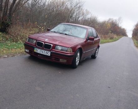 Красный БМВ 3 Серия, объемом двигателя 2 л и пробегом 250 тыс. км за 1400 $, фото 5 на Automoto.ua