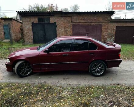 Червоний БМВ 3 Серія, об'ємом двигуна 2 л та пробігом 300 тис. км за 4600 $, фото 14 на Automoto.ua