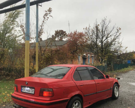 Красный БМВ 3 Серия, объемом двигателя 1.6 л и пробегом 777 тыс. км за 1900 $, фото 2 на Automoto.ua