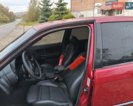 Червоний БМВ 3 Серія, об'ємом двигуна 2 л та пробігом 300 тис. км за 4600 $, фото 34 на Automoto.ua