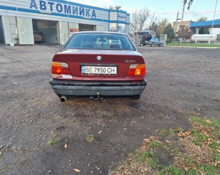 Красный БМВ 3 Серия, объемом двигателя 1.8 л и пробегом 380 тыс. км за 1700 $, фото 3 на Automoto.ua
