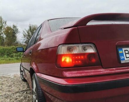 Червоний БМВ 3 Серія, об'ємом двигуна 2 л та пробігом 300 тис. км за 4600 $, фото 36 на Automoto.ua