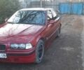 Красный БМВ 3 Серия, объемом двигателя 1.8 л и пробегом 380 тыс. км за 2502 $, фото 2 на Automoto.ua