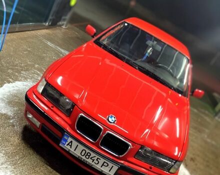 Червоний БМВ 3 Серія, об'ємом двигуна 1.8 л та пробігом 460 тис. км за 2800 $, фото 6 на Automoto.ua