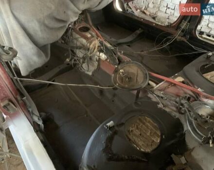 Червоний БМВ 3 Серія, об'ємом двигуна 2 л та пробігом 300 тис. км за 4600 $, фото 31 на Automoto.ua