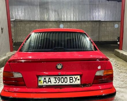 Красный БМВ 3 Серия, объемом двигателя 1.6 л и пробегом 406 тыс. км за 1900 $, фото 9 на Automoto.ua