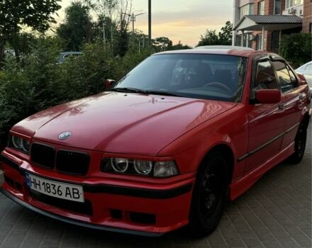 Червоний БМВ 3 Серія, об'ємом двигуна 1.8 л та пробігом 300 тис. км за 4000 $, фото 4 на Automoto.ua