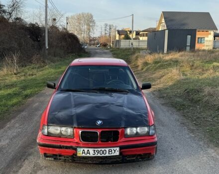 Красный БМВ 3 Серия, объемом двигателя 1.6 л и пробегом 250 тыс. км за 1100 $, фото 1 на Automoto.ua