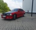 Красный БМВ 3 Серия, объемом двигателя 1.8 л и пробегом 250 тыс. км за 2500 $, фото 1 на Automoto.ua