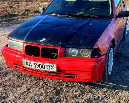 Красный БМВ 3 Серия, объемом двигателя 1.6 л и пробегом 406 тыс. км за 1900 $, фото 2 на Automoto.ua