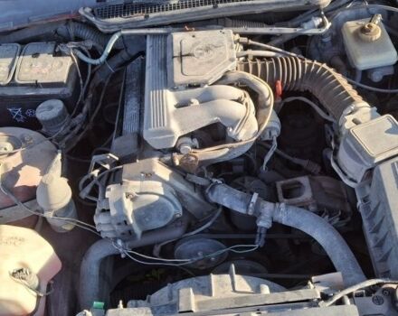 Красный БМВ 3 Серия, объемом двигателя 1.8 л и пробегом 450 тыс. км за 2200 $, фото 4 на Automoto.ua