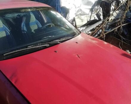 Красный БМВ 3 Серия, объемом двигателя 1.6 л и пробегом 250 тыс. км за 1542 $, фото 6 на Automoto.ua