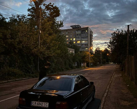 Червоний БМВ 3 Серія, об'ємом двигуна 1.99 л та пробігом 251 тис. км за 3500 $, фото 3 на Automoto.ua