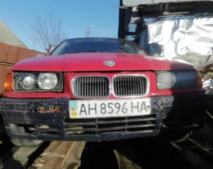 Красный БМВ 3 Серия, объемом двигателя 1.6 л и пробегом 250 тыс. км за 1542 $, фото 2 на Automoto.ua