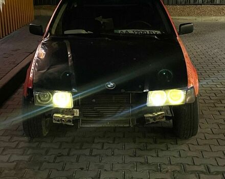 Красный БМВ 3 Серия, объемом двигателя 1.6 л и пробегом 406 тыс. км за 1900 $, фото 3 на Automoto.ua