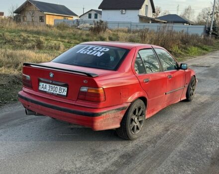 Красный БМВ 3 Серия, объемом двигателя 1.6 л и пробегом 250 тыс. км за 1100 $, фото 3 на Automoto.ua