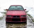Красный БМВ 3 Серия, объемом двигателя 2 л и пробегом 400 тыс. км за 5000 $, фото 1 на Automoto.ua