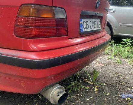 Червоний БМВ 3 Серія, об'ємом двигуна 1.8 л та пробігом 530 тис. км за 2800 $, фото 5 на Automoto.ua
