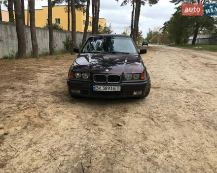 Червоний БМВ 3 Серія, об'ємом двигуна 2.01 л та пробігом 333 тис. км за 2200 $, фото 2 на Automoto.ua