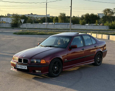 Красный БМВ 3 Серия, объемом двигателя 2.5 л и пробегом 416 тыс. км за 3999 $, фото 5 на Automoto.ua