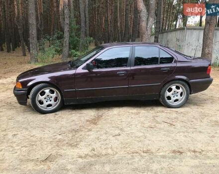 Червоний БМВ 3 Серія, об'ємом двигуна 2.01 л та пробігом 333 тис. км за 2200 $, фото 5 на Automoto.ua