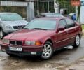 Красный БМВ 3 Серия, объемом двигателя 1.99 л и пробегом 240 тыс. км за 2399 $, фото 1 на Automoto.ua
