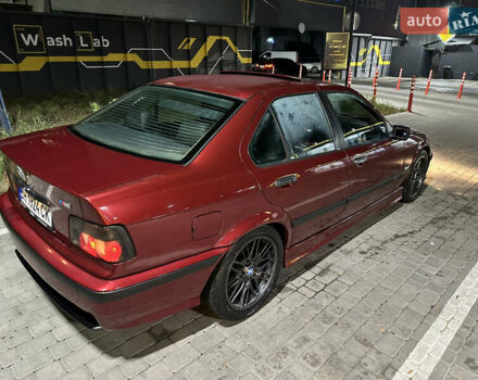 Красный БМВ 3 Серия, объемом двигателя 2.5 л и пробегом 416 тыс. км за 3999 $, фото 8 на Automoto.ua