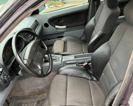 Красный БМВ 3 Серия, объемом двигателя 1.8 л и пробегом 500 тыс. км за 2250 $, фото 7 на Automoto.ua